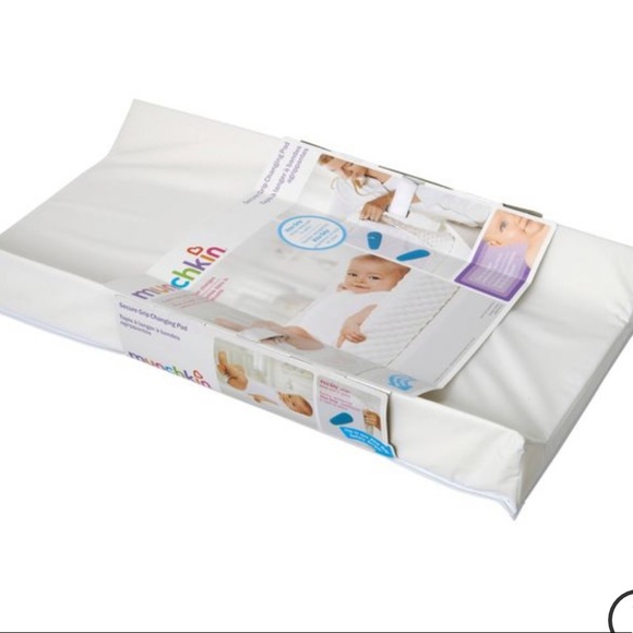 munchkin changing pad liners